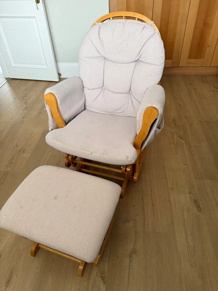 Nursery armchair footstool - Image 2