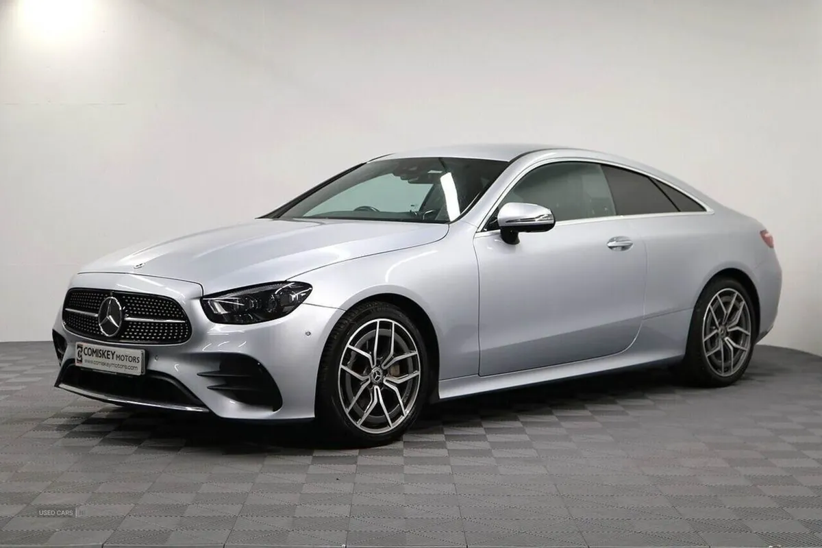 Mercedes-Benz E-Class E220d AMG Line - Image 3