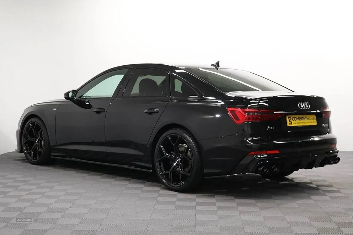 Audi A6 Saloon TDI Black Edition - Image 4