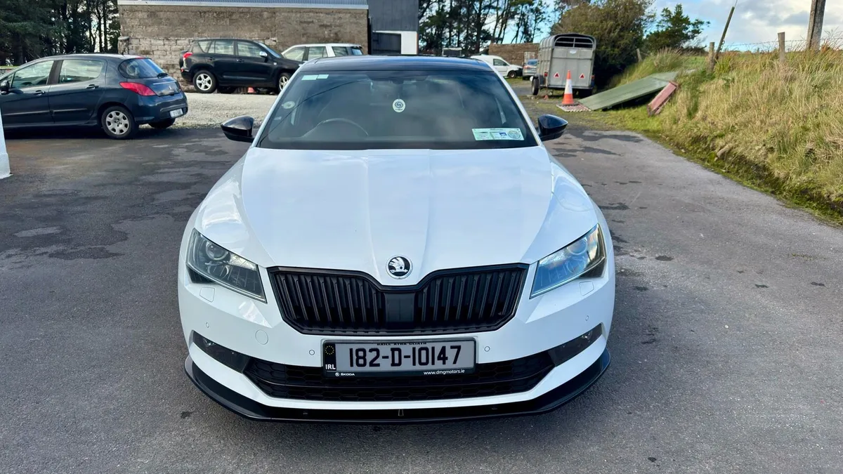 Skoda Superb Sportline 2018 - Image 3