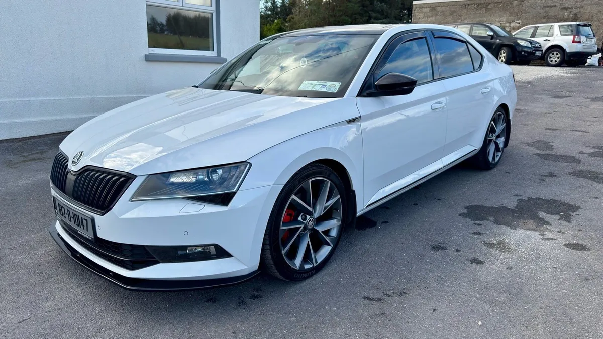 Skoda Superb Sportline 2018 - Image 4