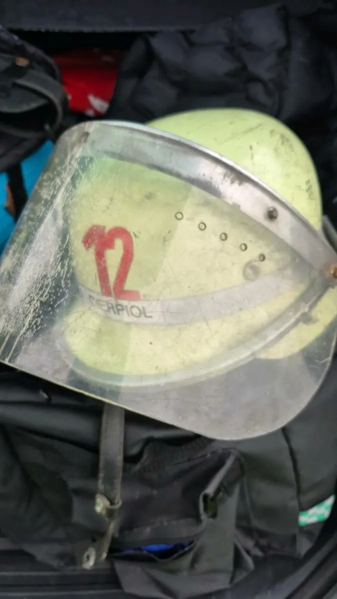 Vintage German firefighter helmet - Image 1