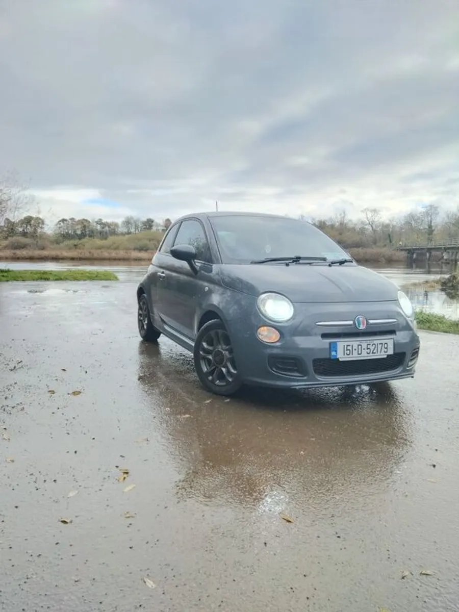 2015 Fiat 500 - Image 1