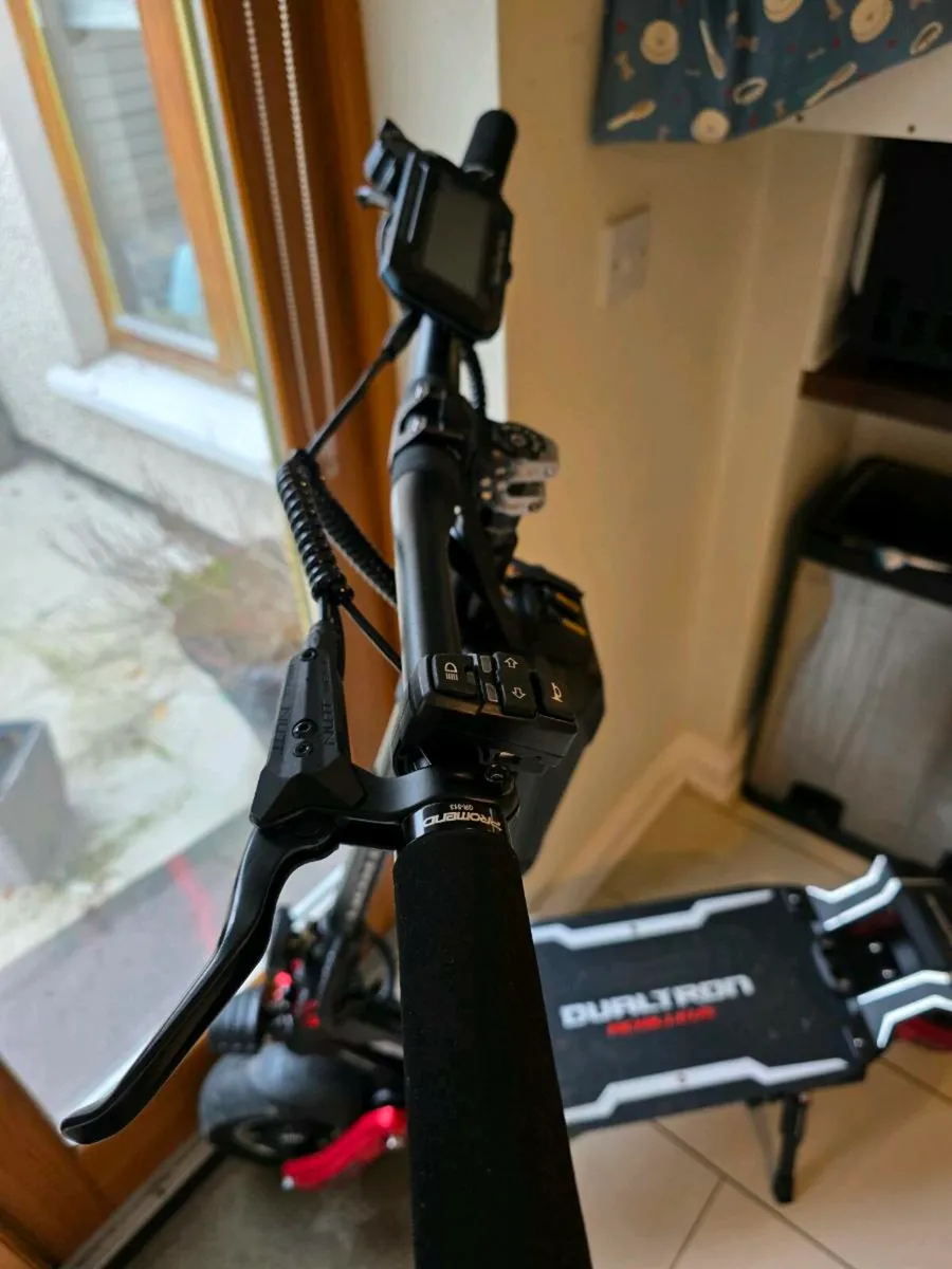 Dualtron Achilleus Electric Scooter 35Ah LG (2024 - Image 2