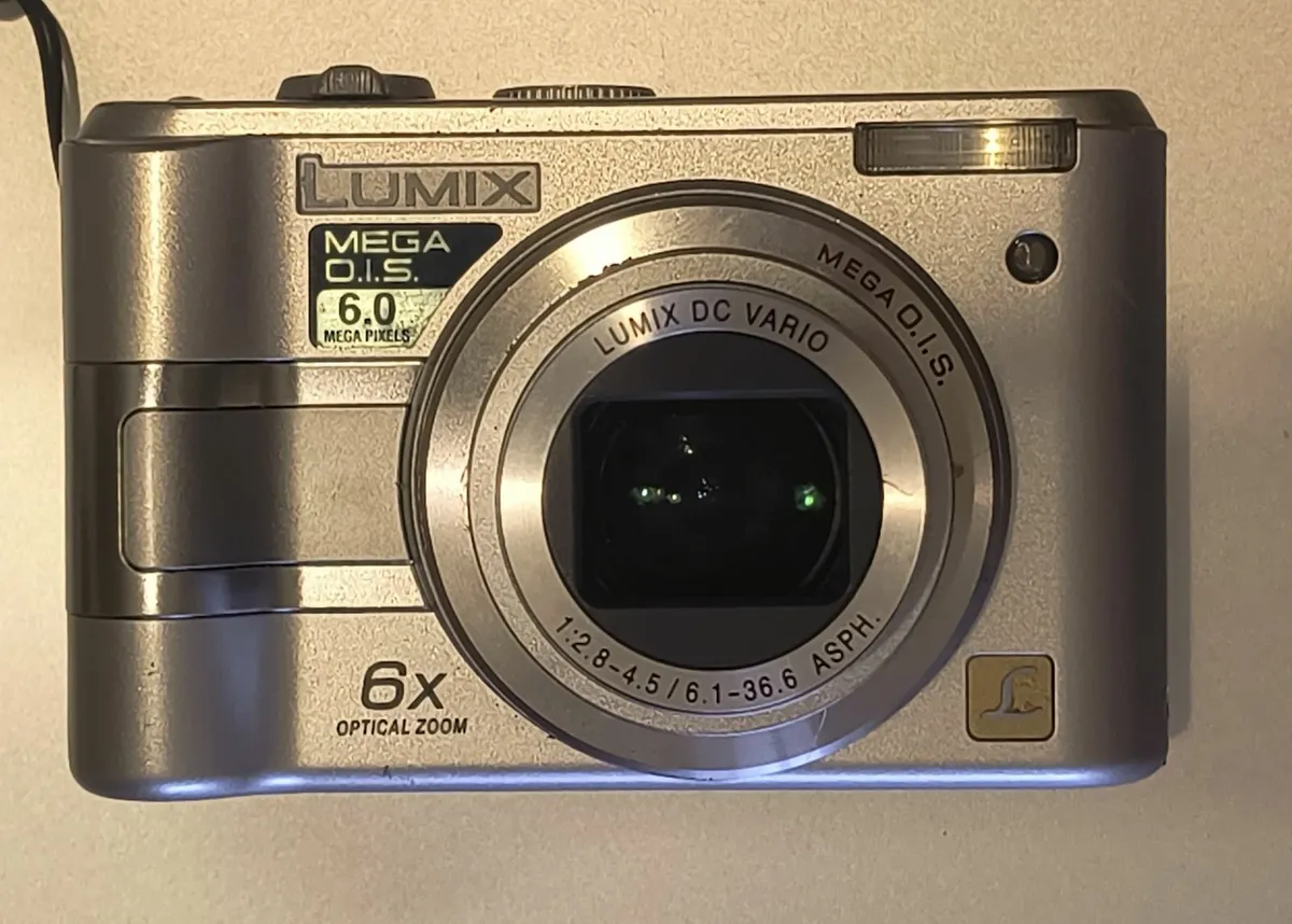 Camera Panasonic LUMIX DMC-LZ5 - Image 2