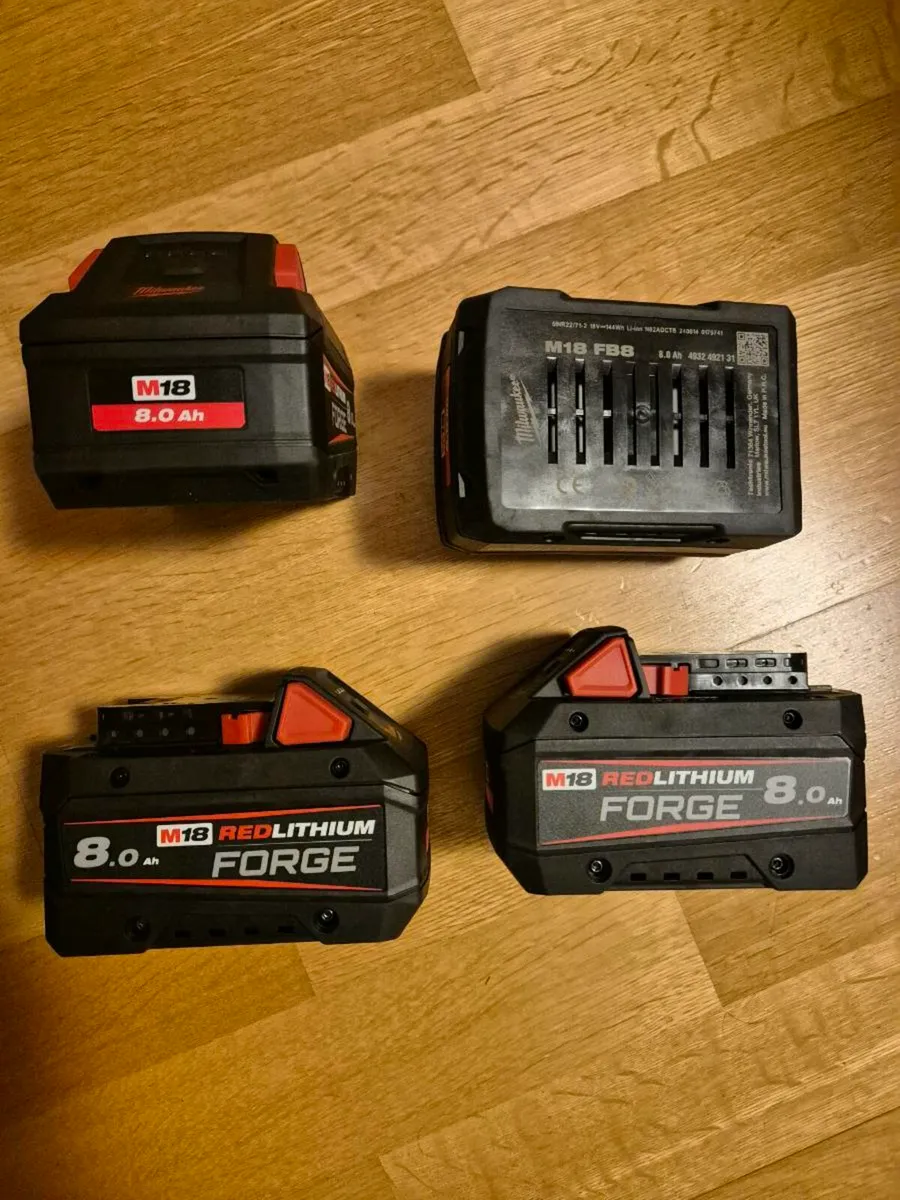 Milwaukee M18FB Forge 8.0ah Battery - Image 1