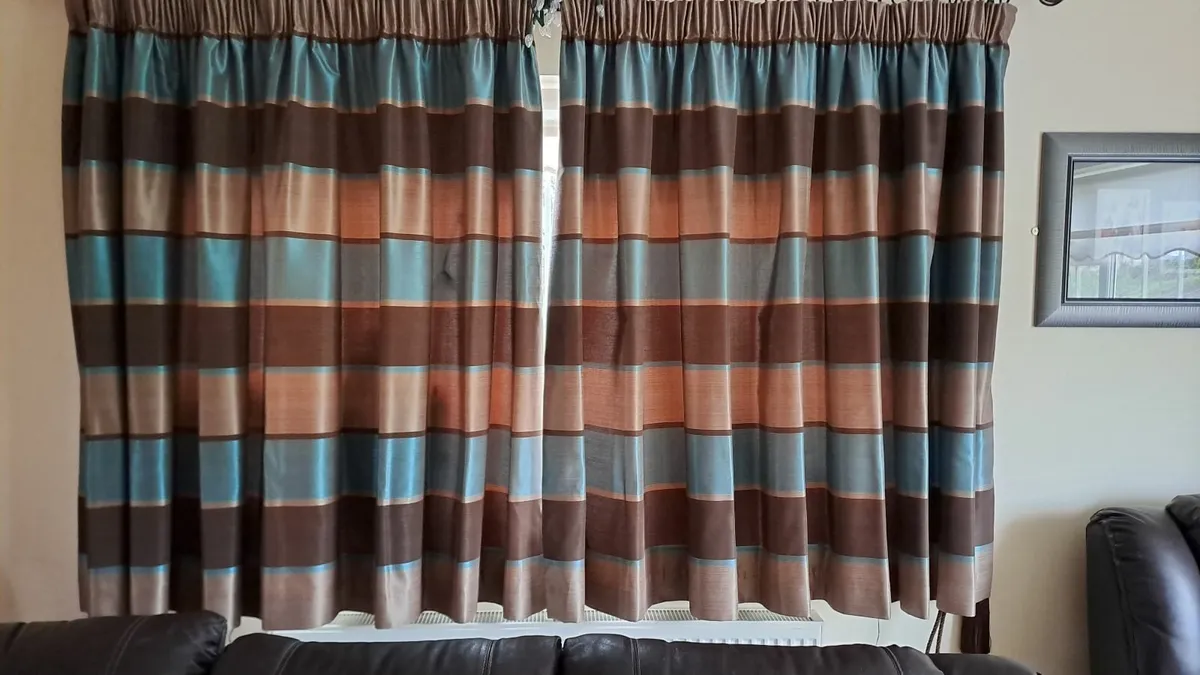 Pleated Panel Curtains - Image 2