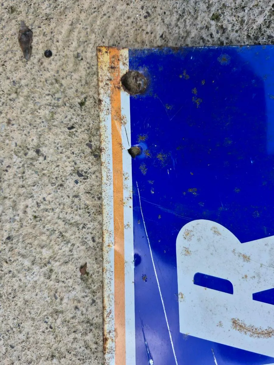 Metal good year sign - Image 3