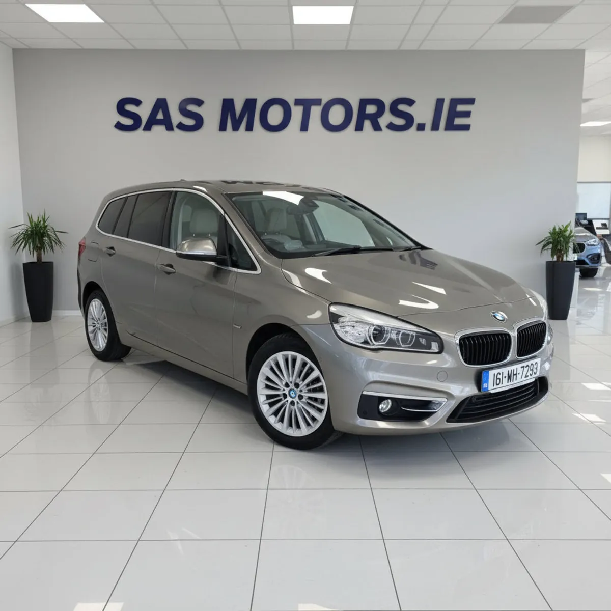 BMW 2-Series 2016 Automatic 7 Seats - Image 1