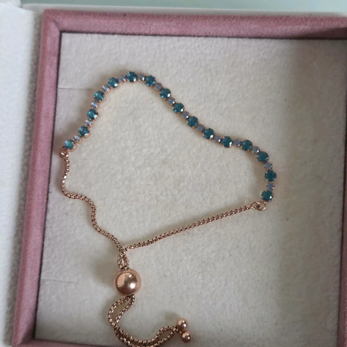 Pandora bracelet rose gold stones sparkling green - Image 2