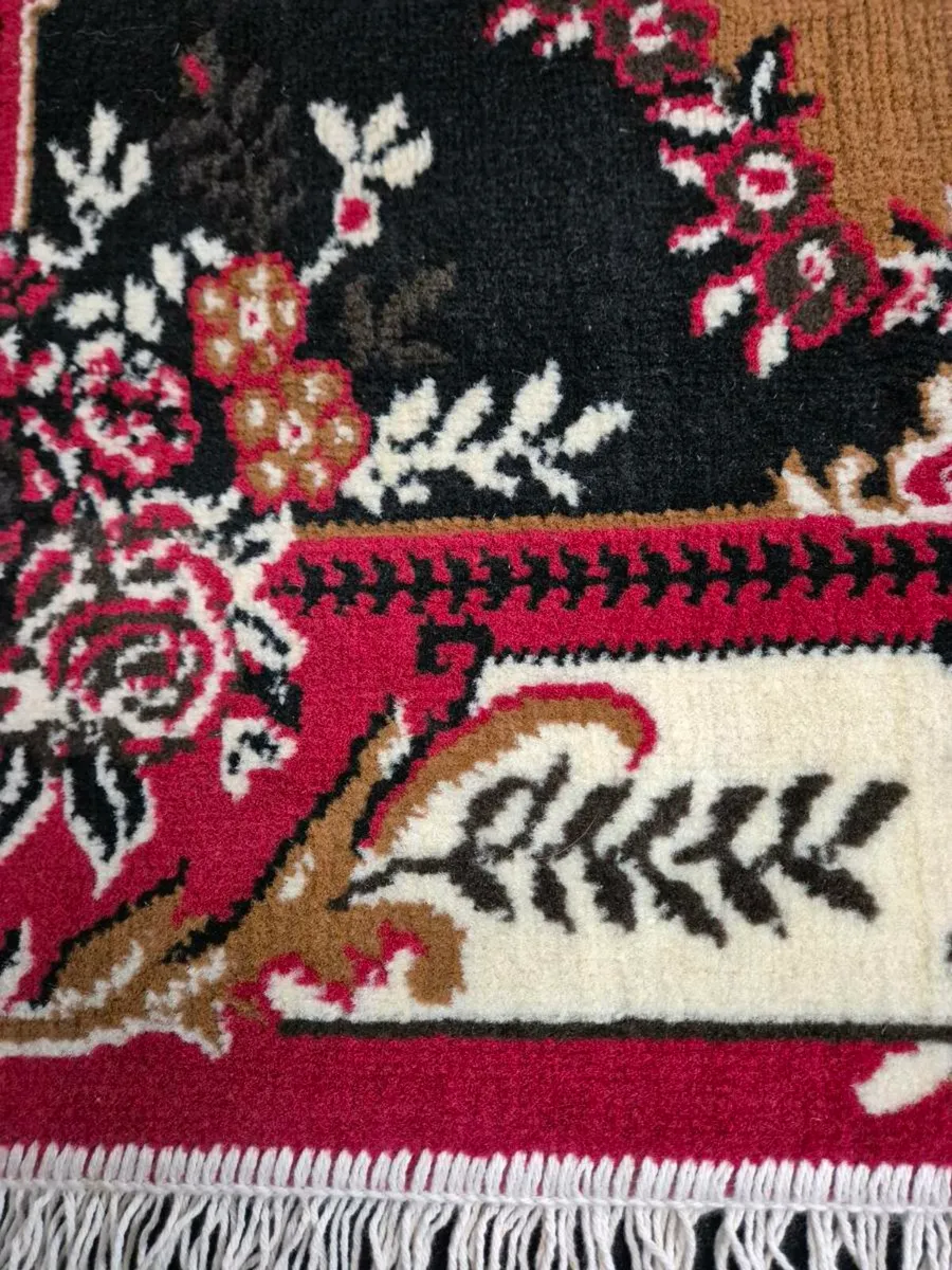 Rug - Image 3