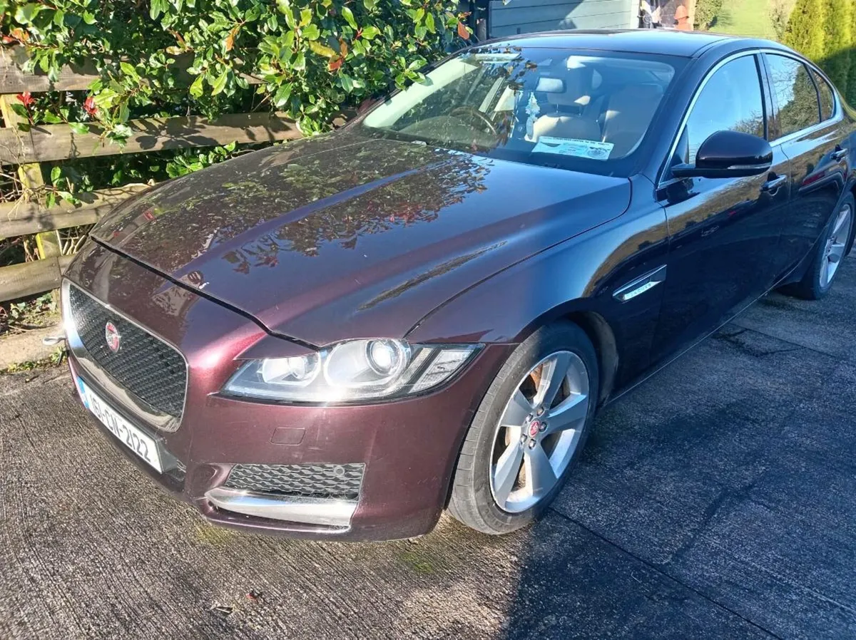 2016 Jaguar Xf - Image 4