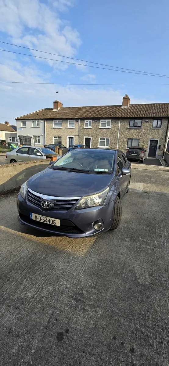 Toyota Avensis 2011 - Image 3