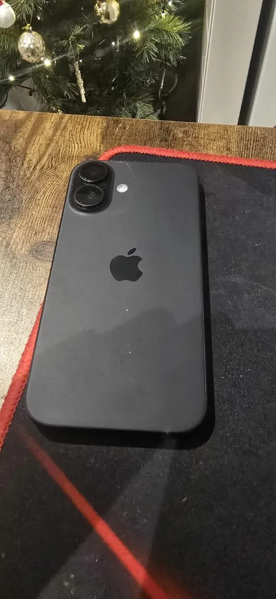iPhone 16 – 128GB (Black)  Eir.ie - Image 2