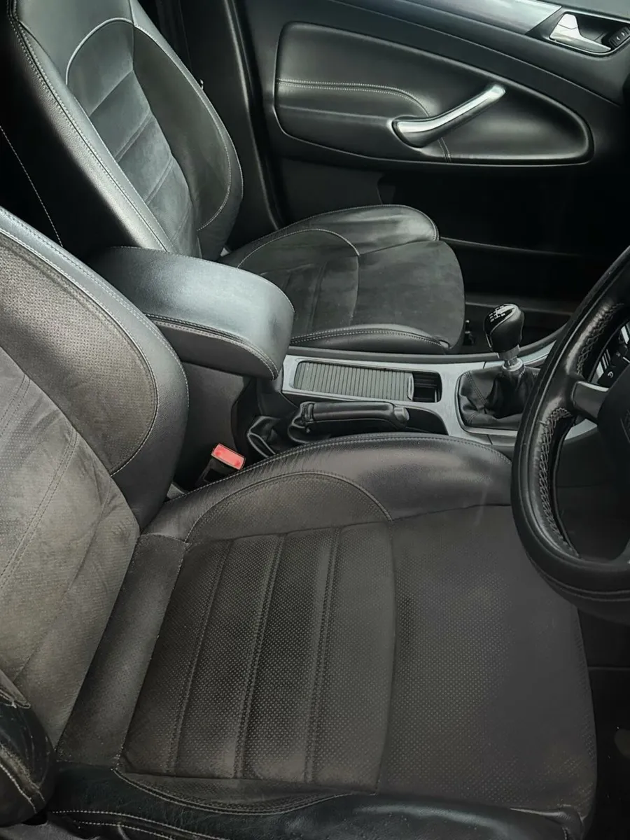 Ford mondeo - Image 3