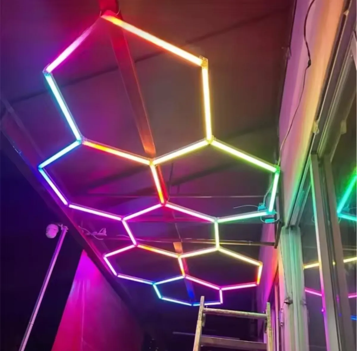 HEXAGON LED LIGHTS & FRAME  CAR GARAGE WORKSHOP - Image 2