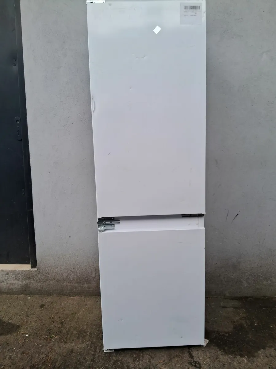 YEAR OLD INTEGRETED FRIDGE AND FREEZER - Image 3