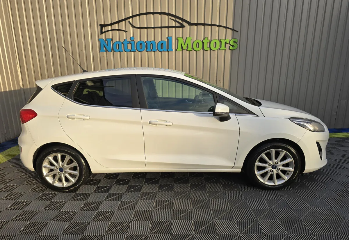 2018  Ford Fiesta 1.0 Petrol TITANIUM - Image 2
