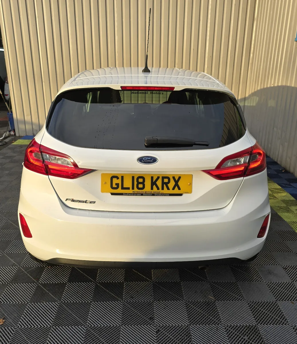 2018  Ford Fiesta 1.0 Petrol TITANIUM - Image 4