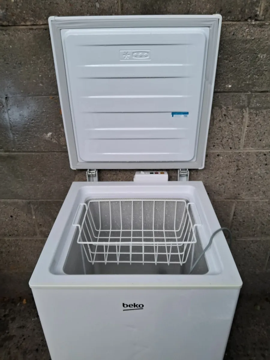CHEST FREEZER FOR SALE - Image 1