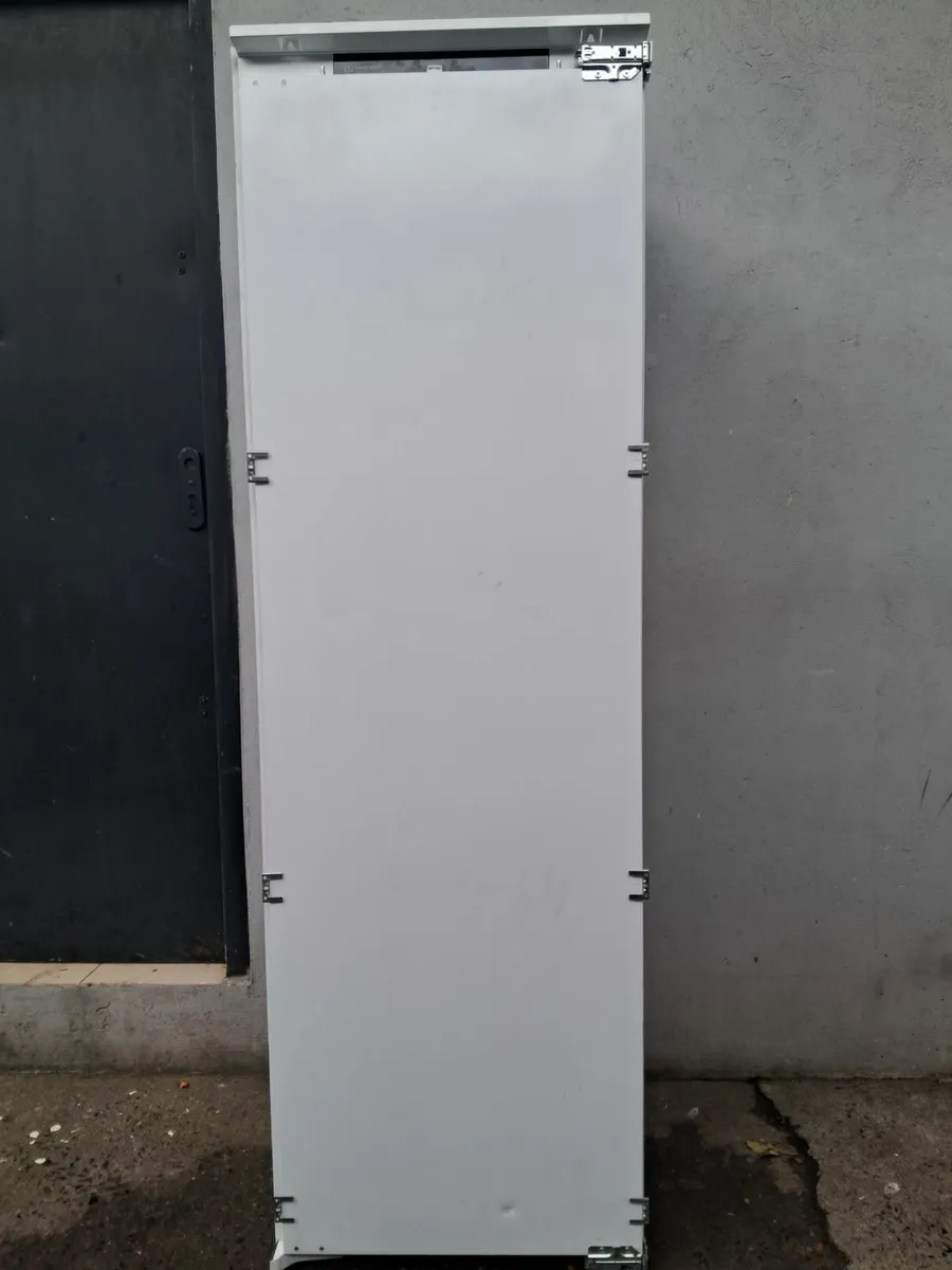 BRAND NEW INTEGRETED FREEZER - Image 3