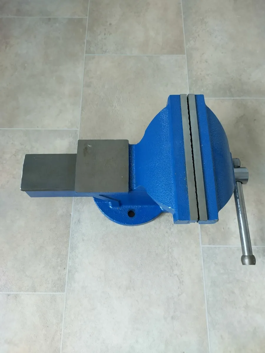 8 (200mm) Mechanics Vice - Image 2