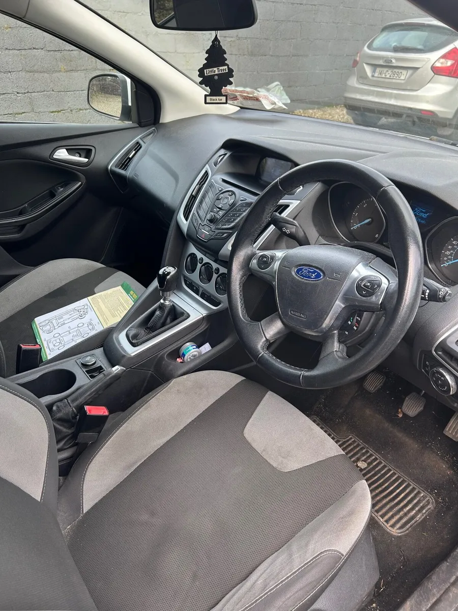 Ford Focus 2012 - Image 4
