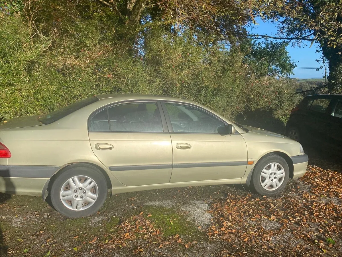 Car for sale - Image 2