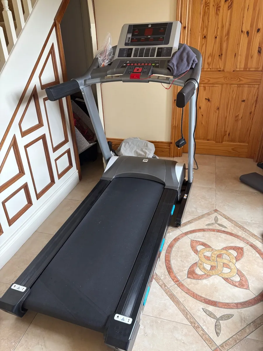 Treadmill BH F8 - Image 2