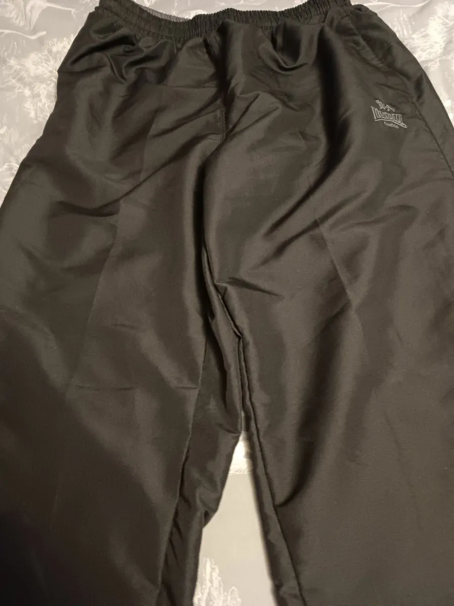 LONSDALE TRACKSUIT PANTS (NEW) - Image 3
