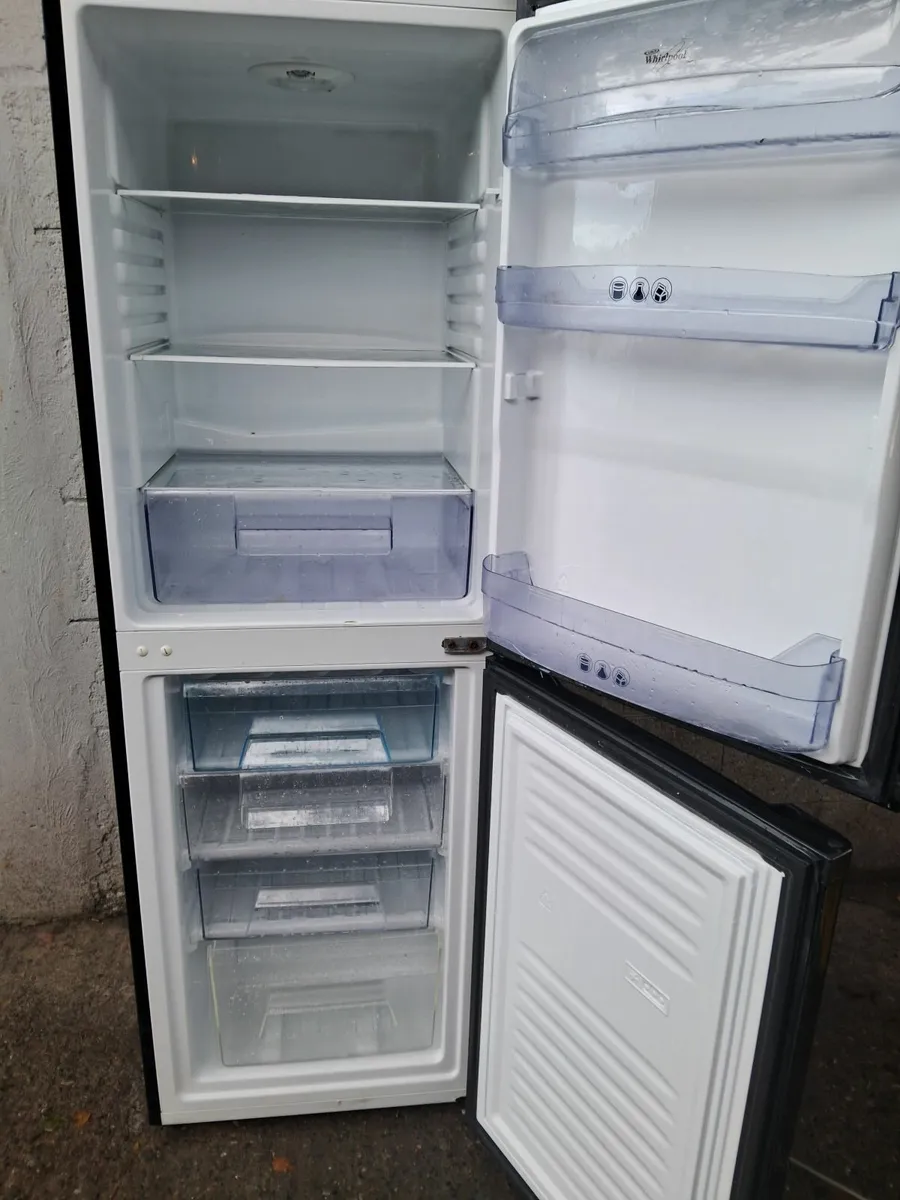 FRIDGE AND FREEZER - Image 3