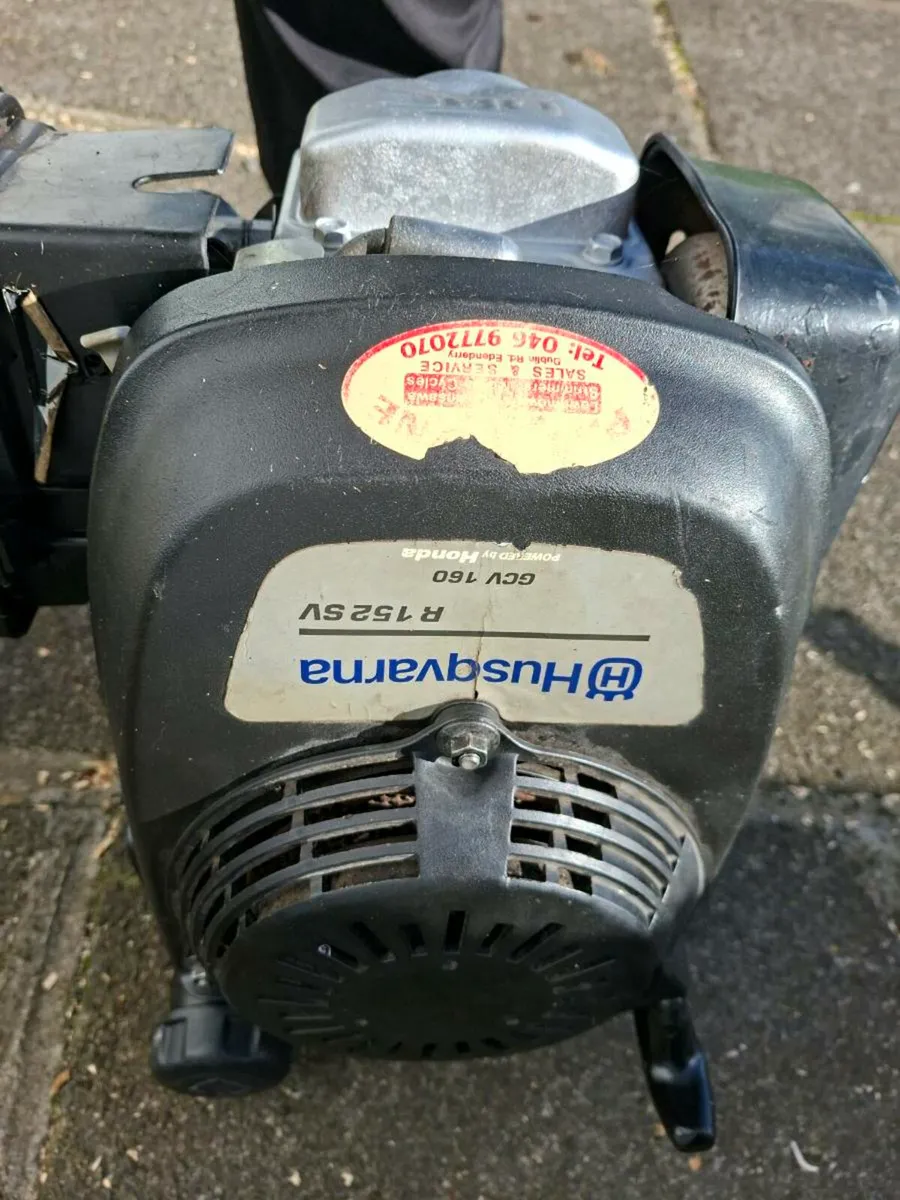 Honda  lawnmower  engine 4.5hp - Image 1