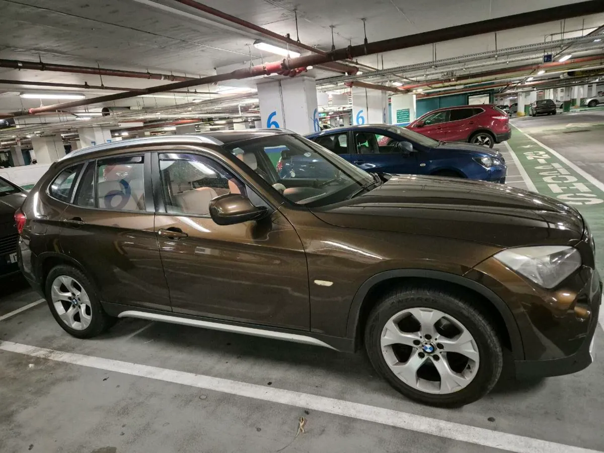 BMW X1 Automatic - Image 2