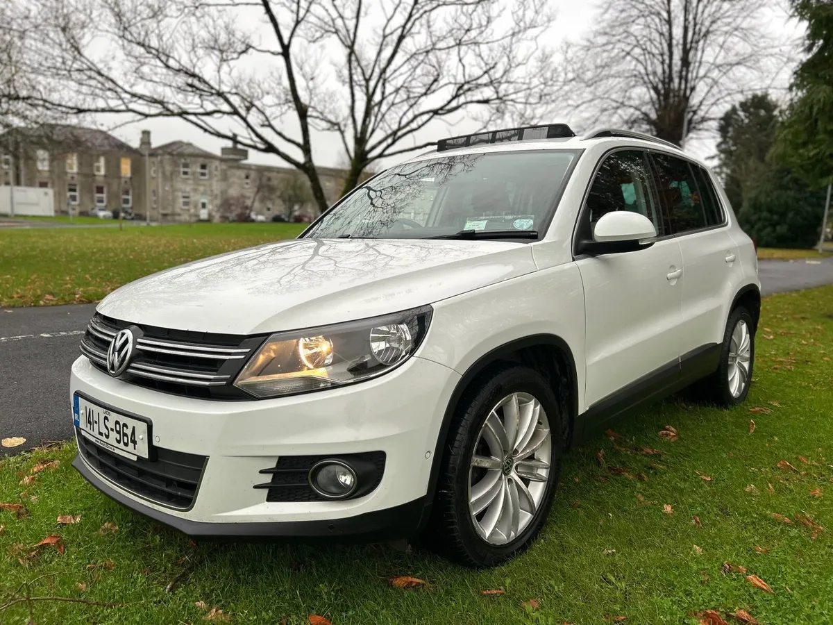 2014 Volkswagen Tiguan sport 2,0 tdi - Image 2