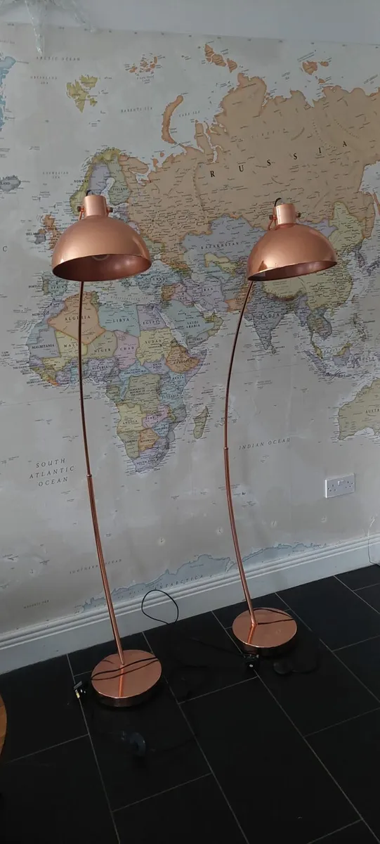Stunning Pair of Copper Rose Gold Arc Floor Lamps - Image 3