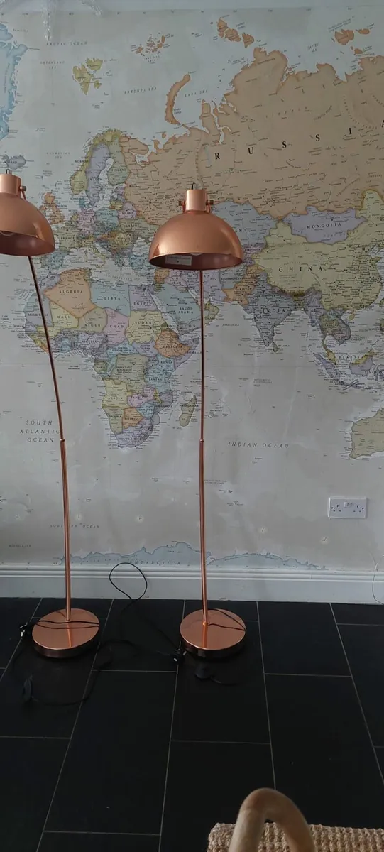 Stunning Pair of Copper Rose Gold Arc Floor Lamps - Image 4