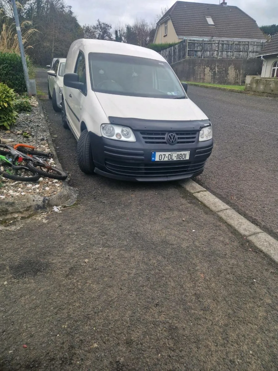Volkswagen caddy - Image 2