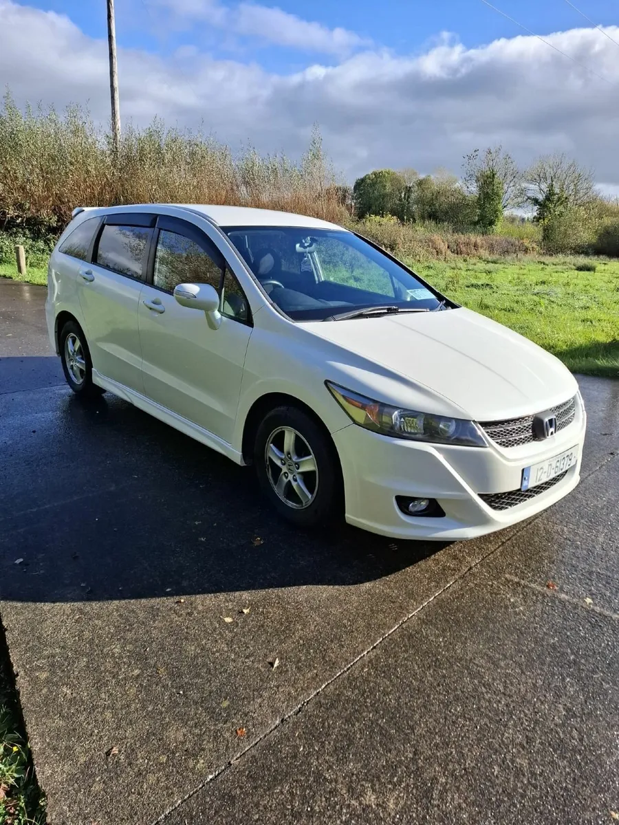 Honda Stream 2012 - Image 4