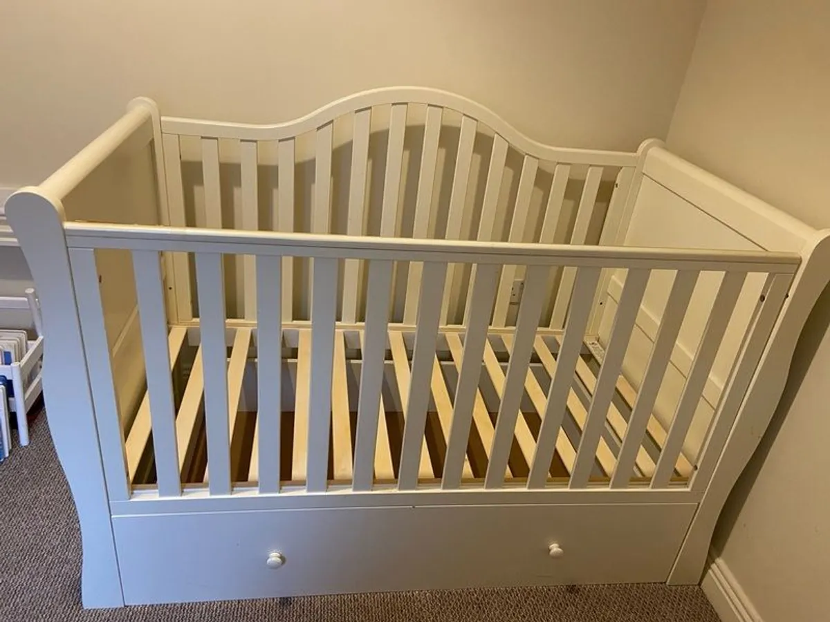 Cot bed - Image 4