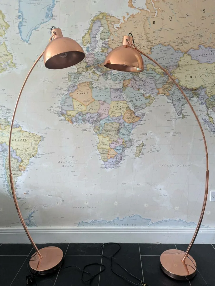 Stunning Pair of Copper Rose Gold Arc Floor Lamps - Image 2