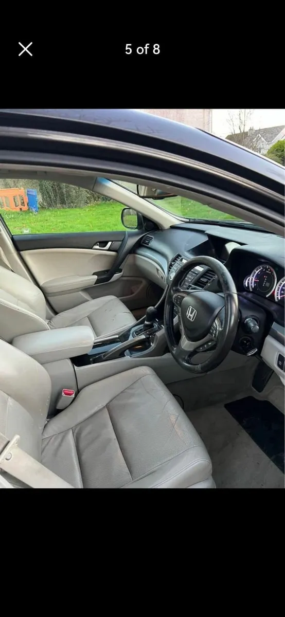 Honda Accord 2011 - Image 4