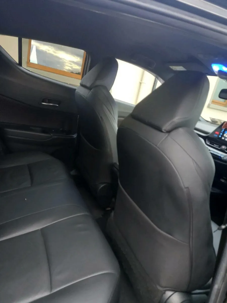Toyota C-HR 2019 - Image 4