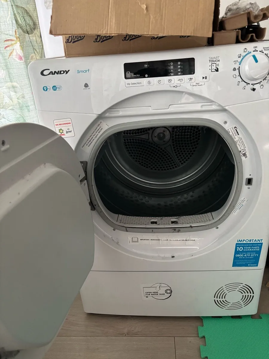 tumble dryer - Image 1