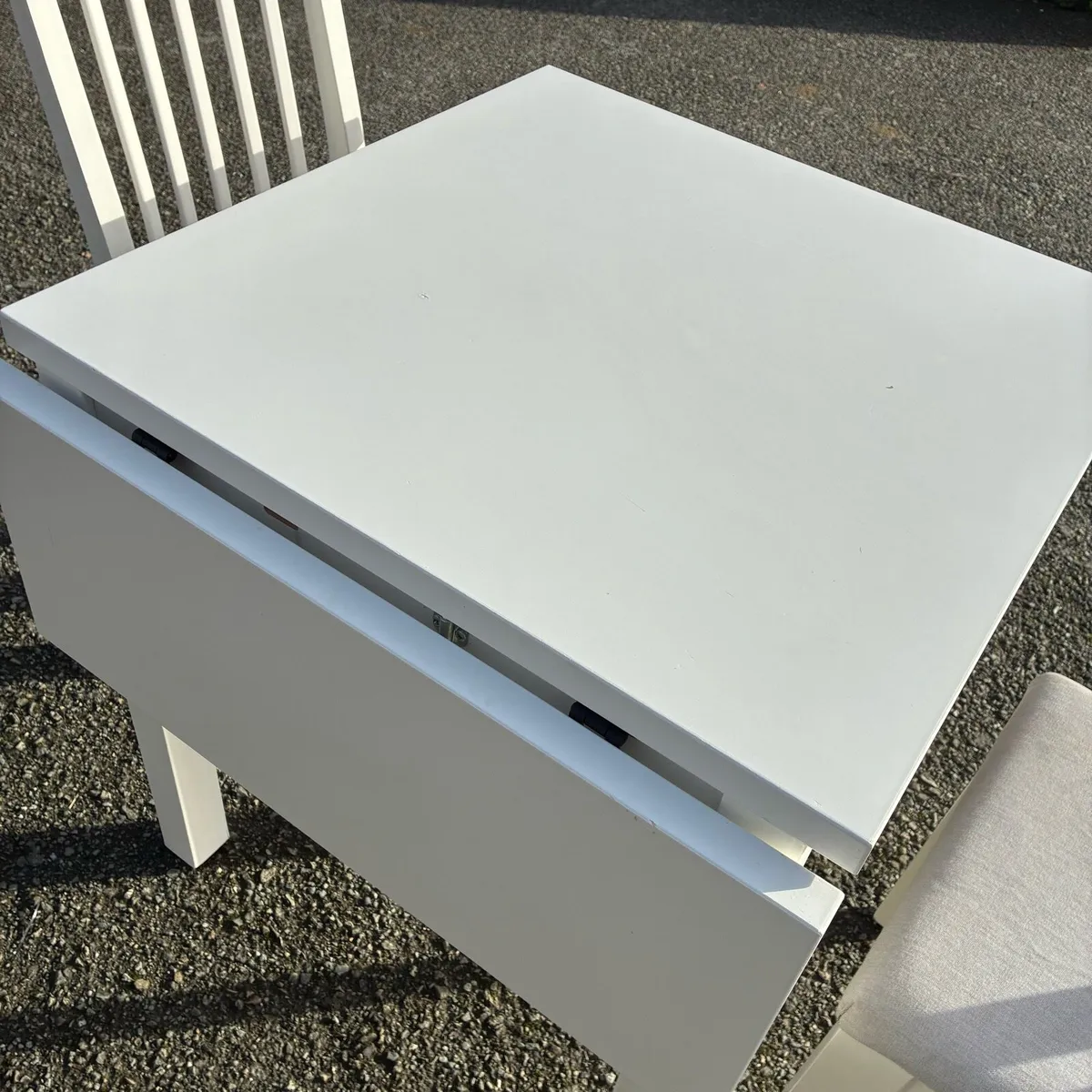 White Table & 2 Chairs - Image 4