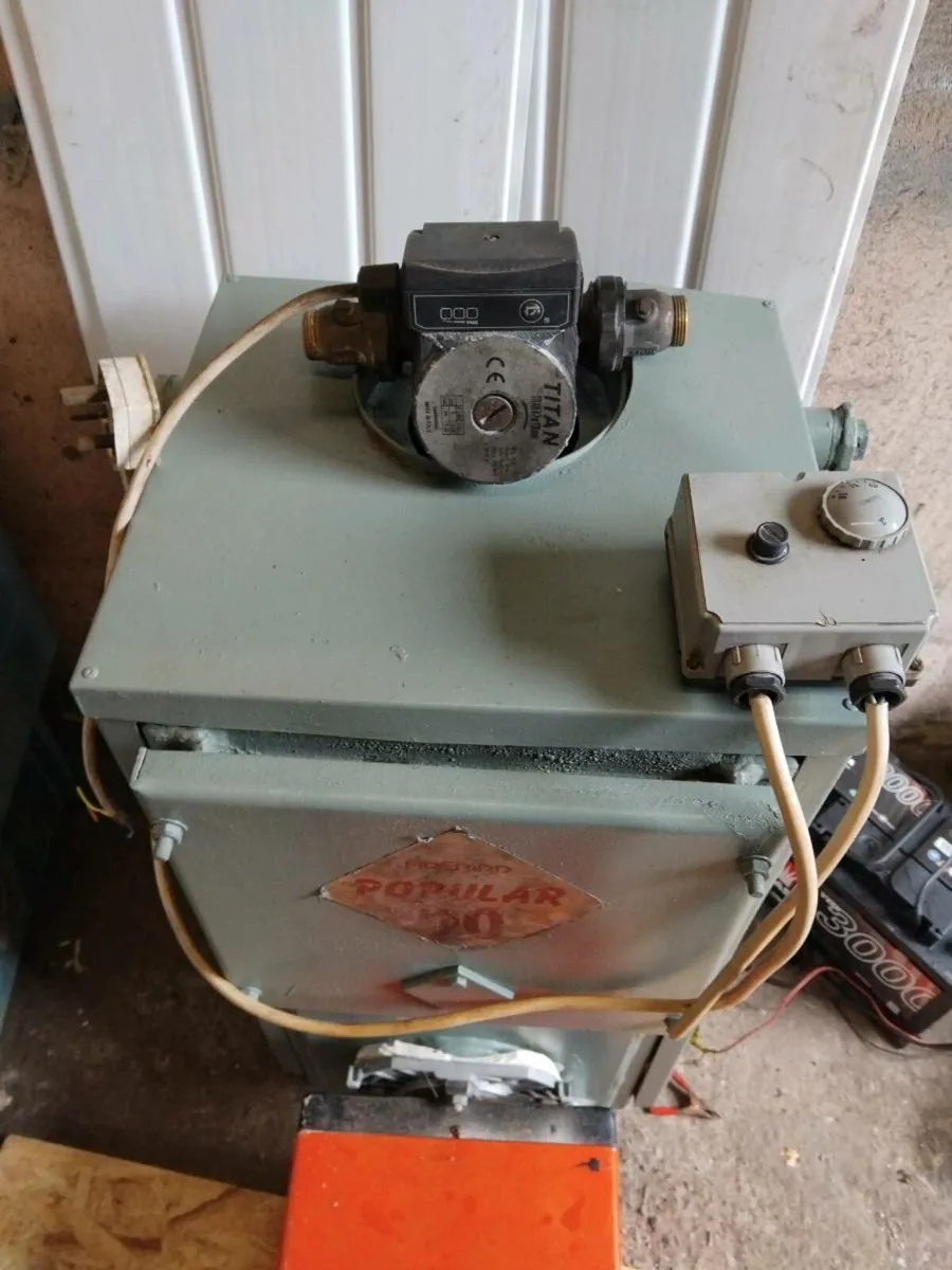 Oil burner - Image 1