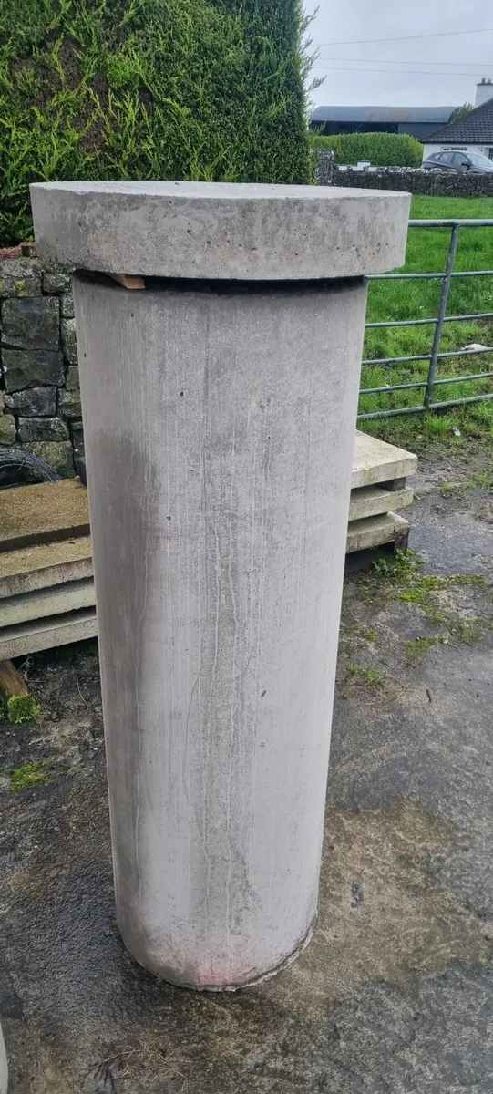 Concrete piller - Image 3