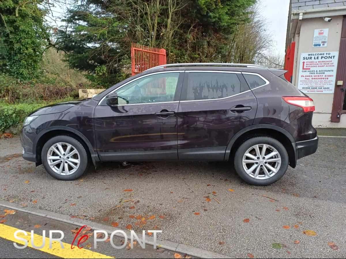 Nissan Qashqai 1.6 SV MY16 E6 4DR - Image 4
