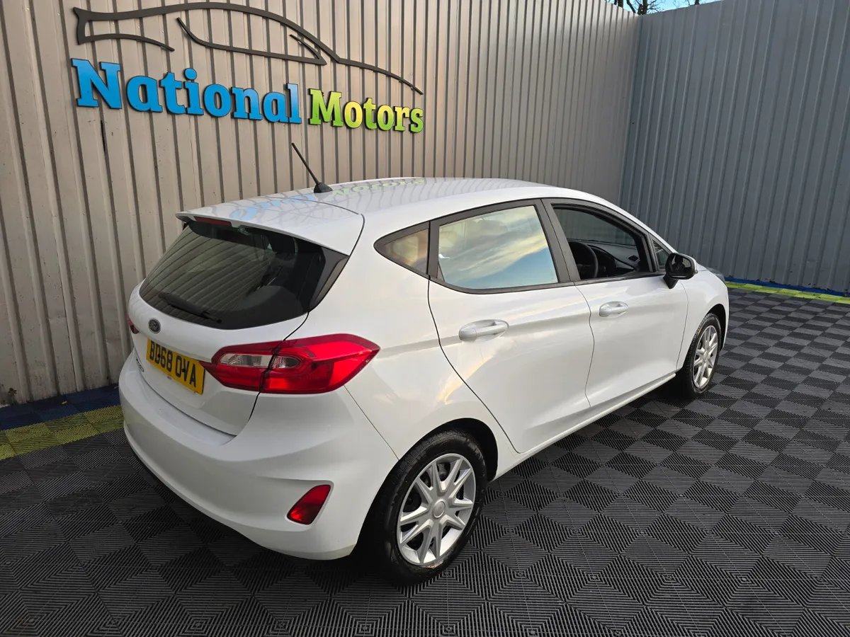 2018 Ford Fiesta 1.1 STYLE Petrol - Image 3