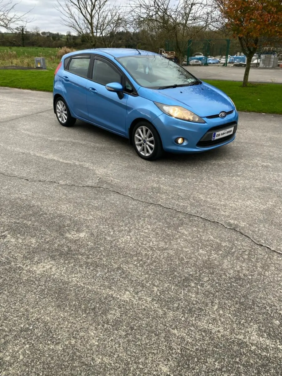 Ford Fiesta 2009 - Image 1