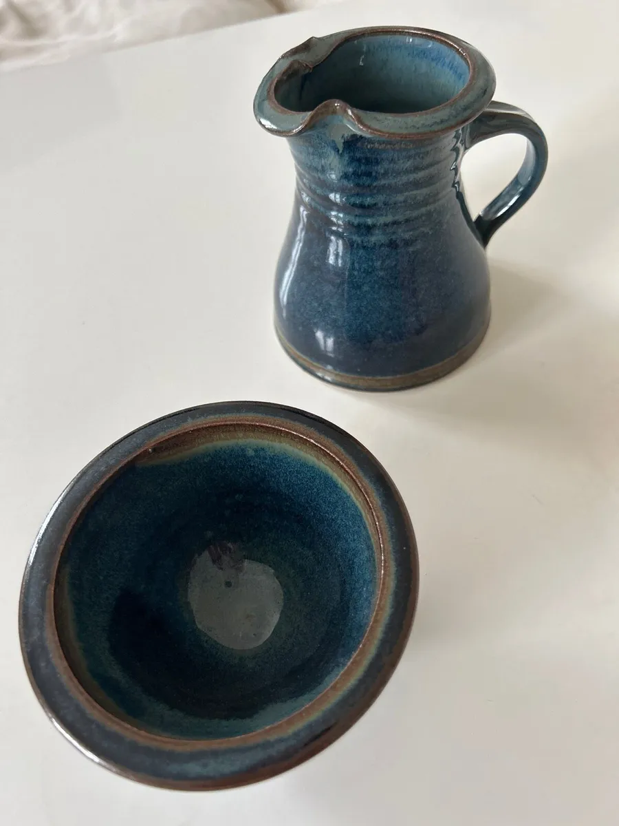 Louis Mulcahy Pottery Jug and Sugar bowl - Image 1